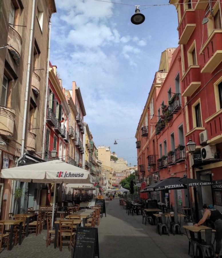 Suite Sardinia Holiday Cagliari Eksteriør bilde